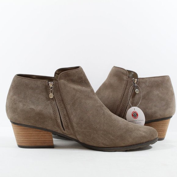 Blondo Women's Villa Waterproof Suede Ankle Bootie - Mushroom/Taupe 14M - Picture 3 of 6